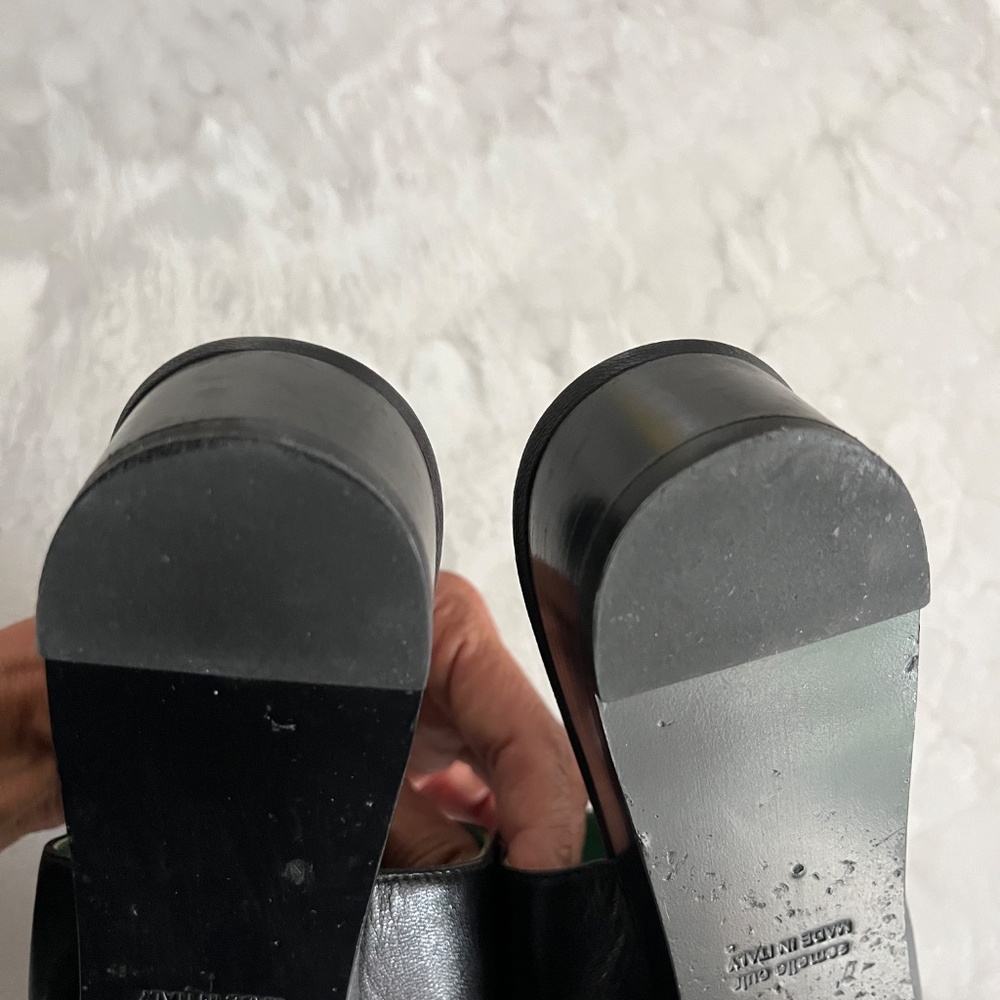 Hermes’ Mules - Picture 10 of 12